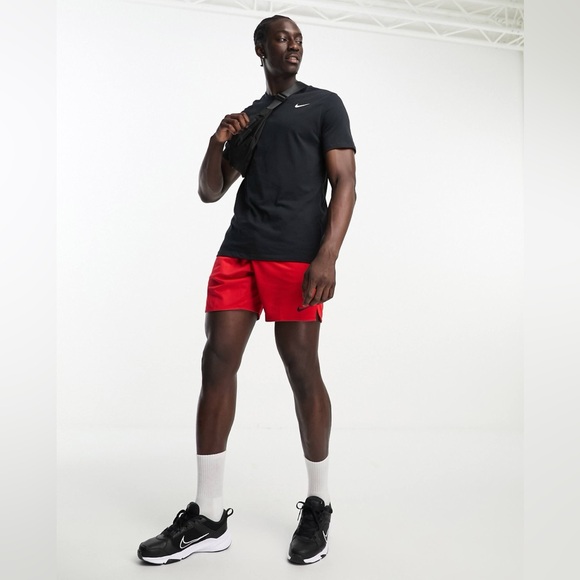 Nike Dri-FIT Shorts - Picture 7 of 8